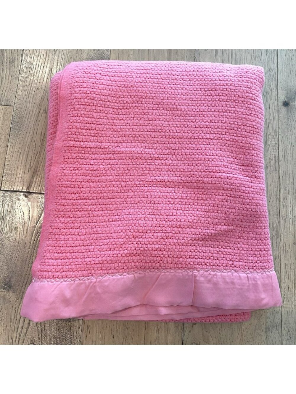 Vintage Acrylic Waffle Weave Blanket Pink Satin Trim 82L x68W